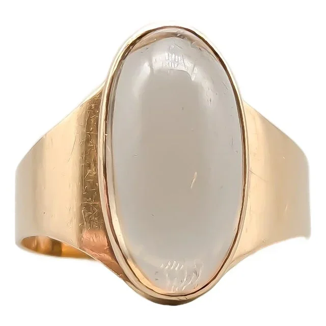 14 Karat Gold Ring with Stone