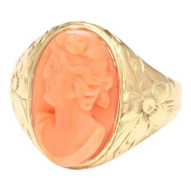 14KY Vintage Carved Lady Coral cameo Ring