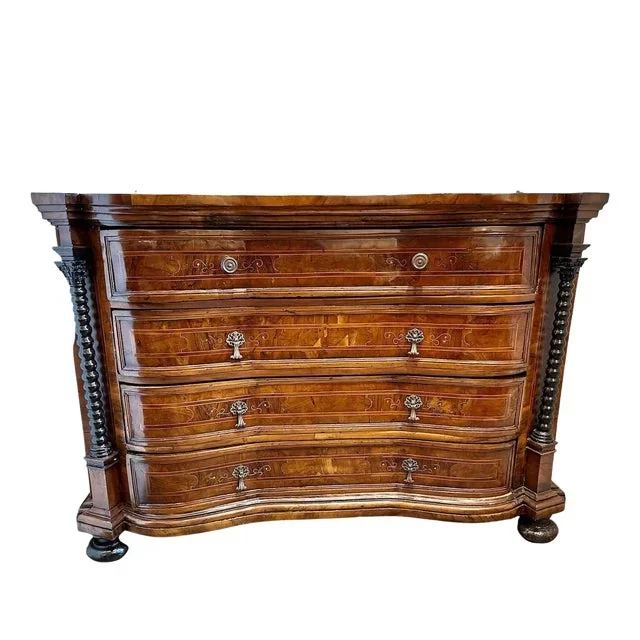 18th Century Genovese Commode