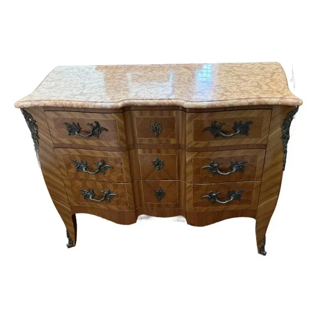 1900s Antique Dresser