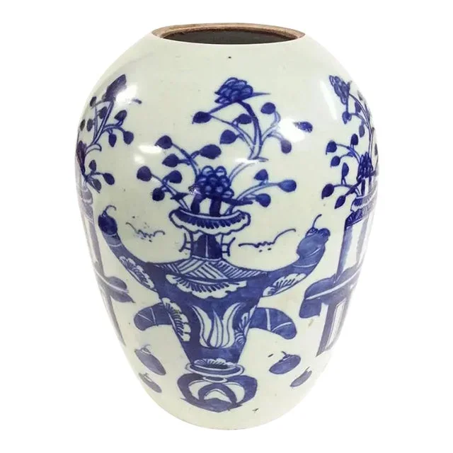 19th Century Ching Dynasty Blue & White Vase