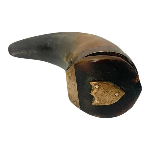 19th Century Scottish Horn Snuff Mull With Brass Crest