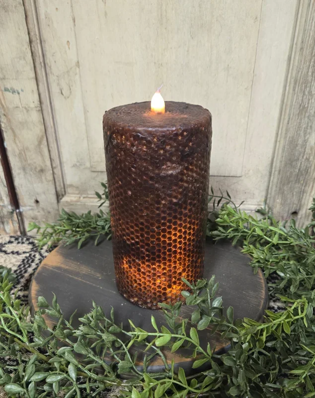 3″ x 6″ Black Honeycomb Pillar