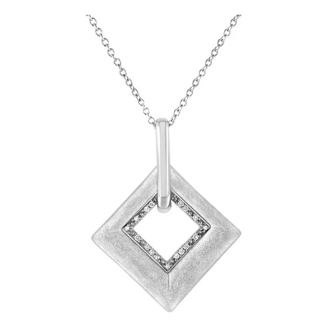 .925 Sterling Silver Pave-Set Diamond Accent Kite Shape 18″ Pendant Necklace (I-J Color, I1-I2 Clarity)