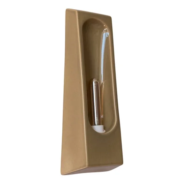 Alcove Tilleul Wall Light by Violaine d’Harcourt