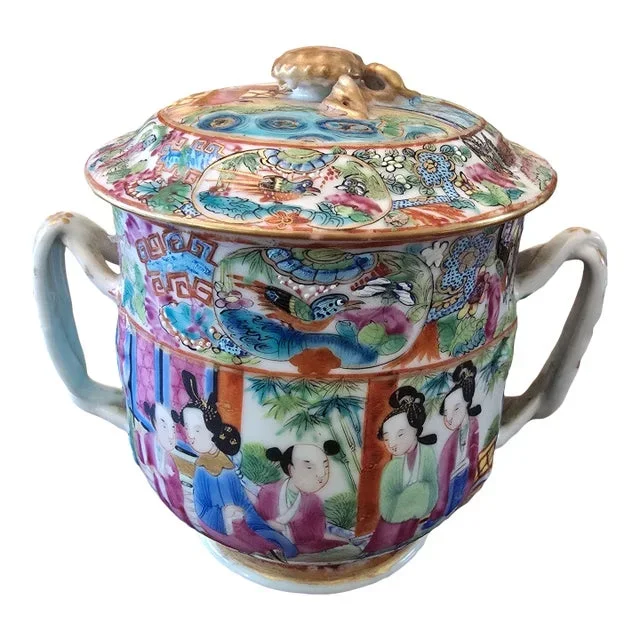 Antique Chinese Porcelain 18th Century Covered Jar
