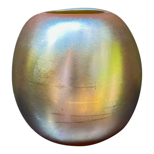 Art Deco Durand Iridescent Glass Vase
