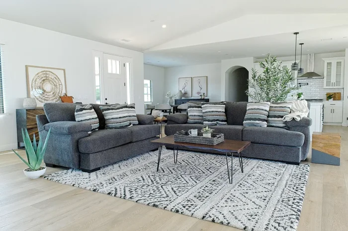 Bermuda Large Sofa & Loveseat in Victory Sterling, Down