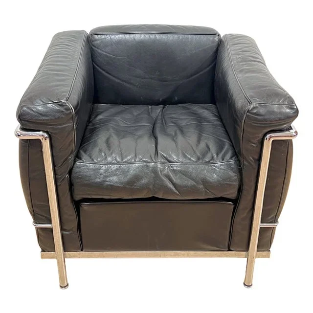 Black Leather LC2 Club Chair with Chromed Frame by Le Corbusier for Cassina, 1965