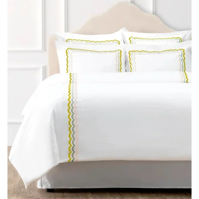 Celerie Kemble + Hamburg House Pink and Green Scallop Cal. King Duvet Cover