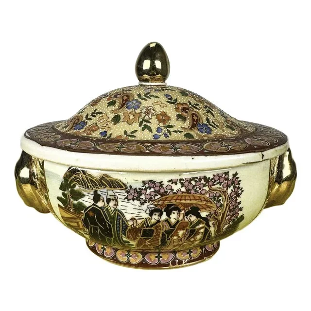 Chinese Royal Satsuma Porcelain Tureen