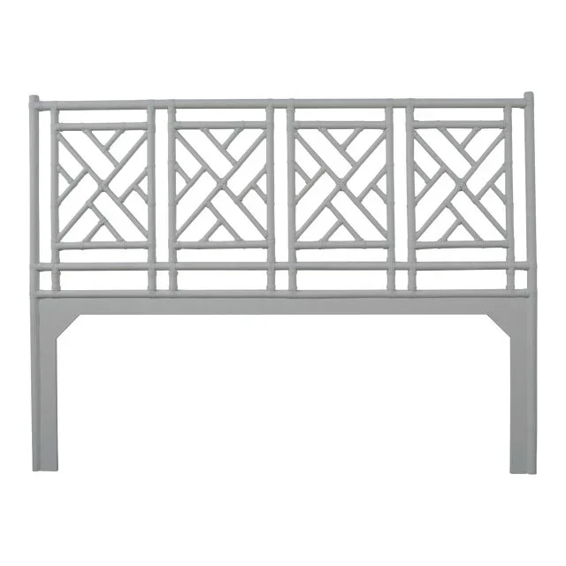 Chippendale Headboard King – Light Gray