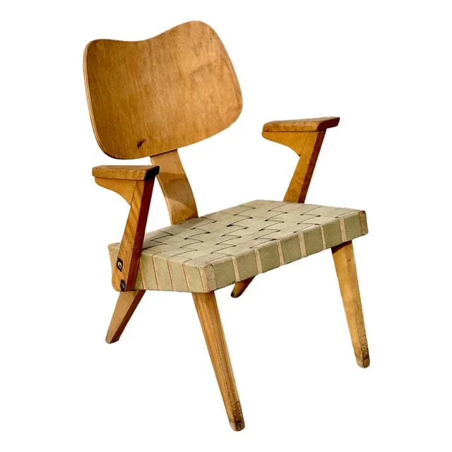 Circa 1950 Mid Century Modern Attributed Style Russell Spanner “Ruspan” Strap Chair