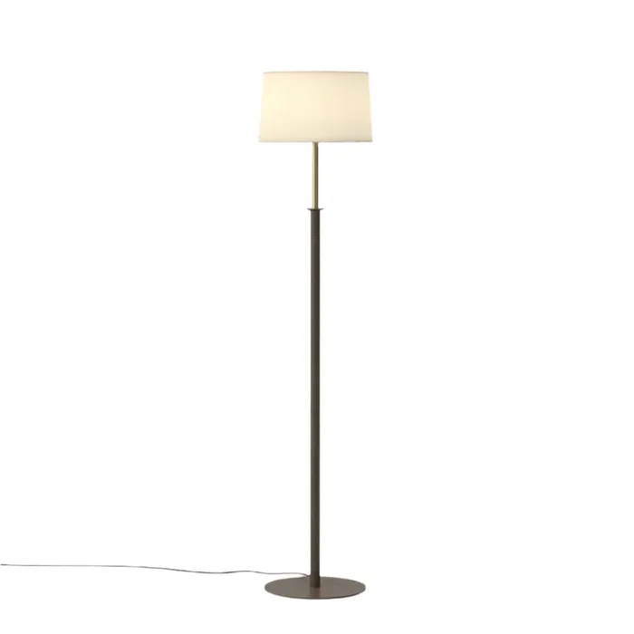 Club Floor Lamp