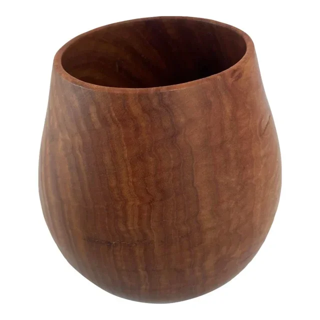 Custom Eucalyptus Vessel by Silva-Studio