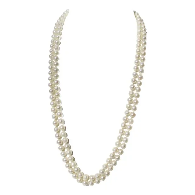 Double Stand Necklace of Cultured Pearls and 14 Kt Clasp
