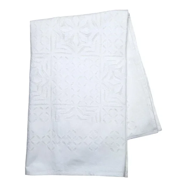 Ester Applique Tablecloth, 6-seat table – White