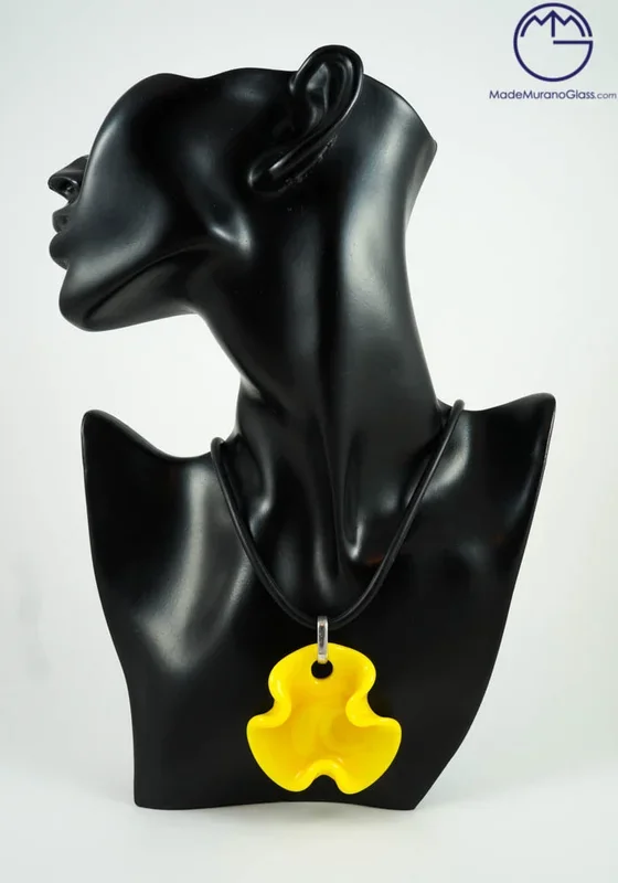 Fioreto – Yellow Murano Glass Pendant Flower