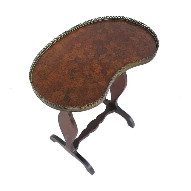 French Side Drinks Table
