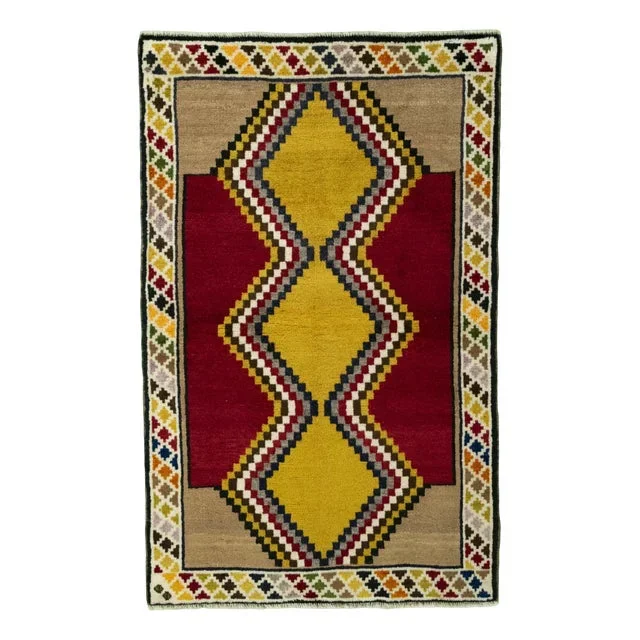Hand-Knotted Gabbeh Nomad Rug