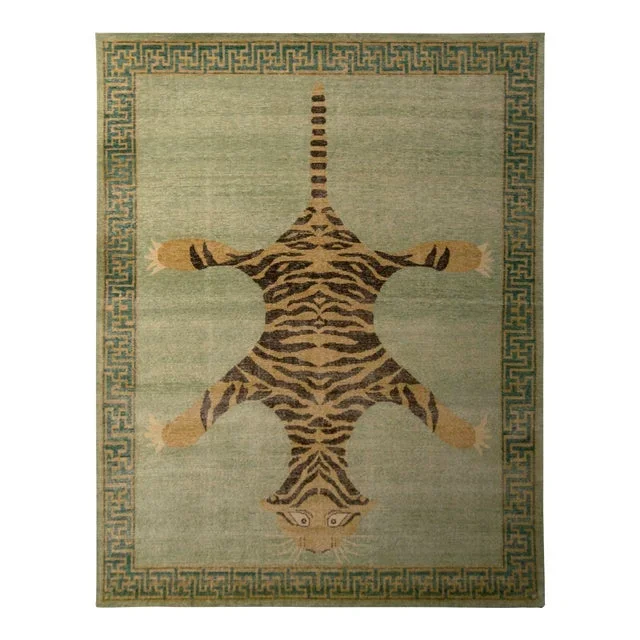Handknotted Stretching Tiger Rug in Lush Sea Green, 10’x14′