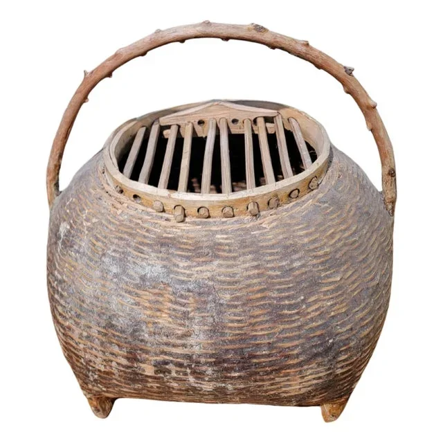 Handled Basket with Rail Lid