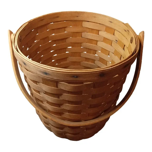 Handwoven 1995 Longaberger Fruit Basket