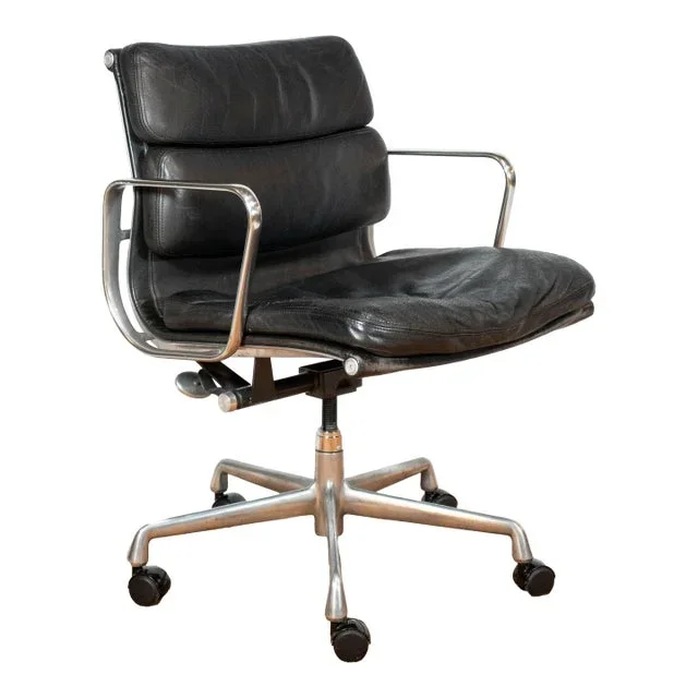 Herman Miller Soft Pad Management Leather Chair, 1998