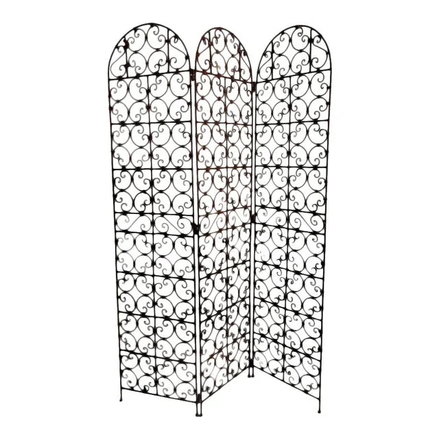 Iron Scroll Screen