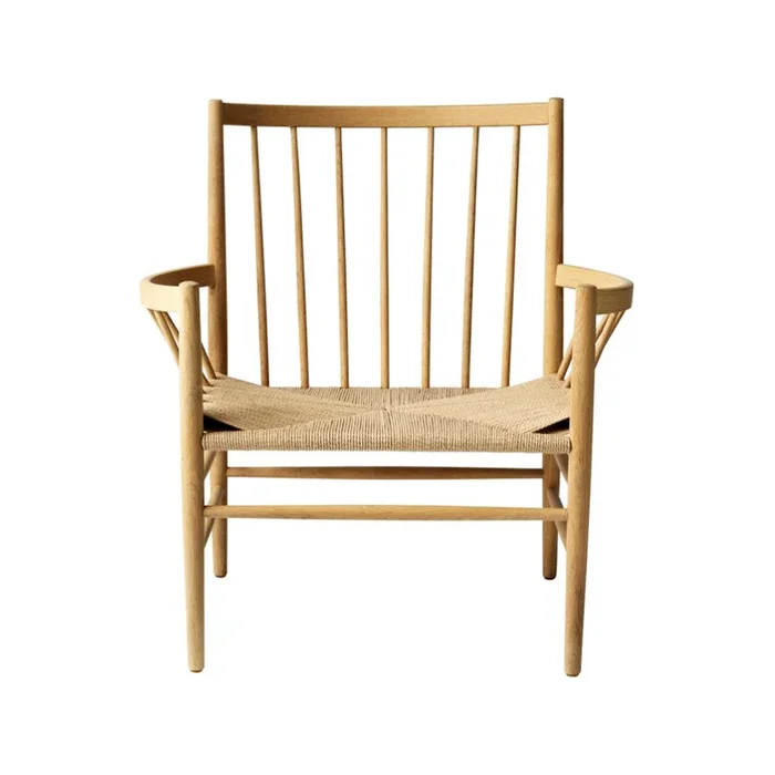 J82 Lounge Chair