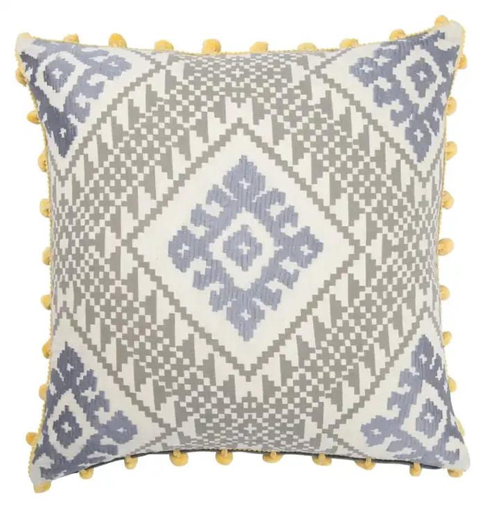 Jaipur Living Pueblo MNP01 Ikat Gray Pillows