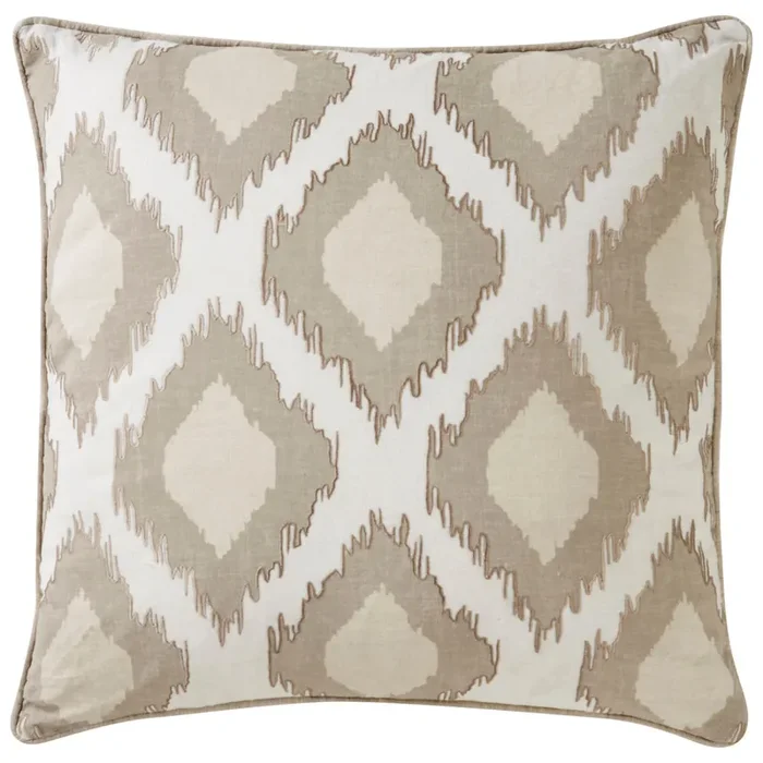 Jaipur Living Venus CNK20 Ikat Beige Pillows