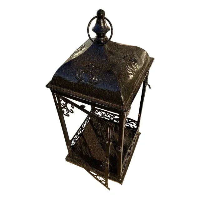 Lantern in Glass and Metal