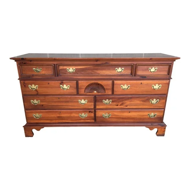 Lexington Pine Bracket Foot 10 Drawer Chippendale Style Dresser