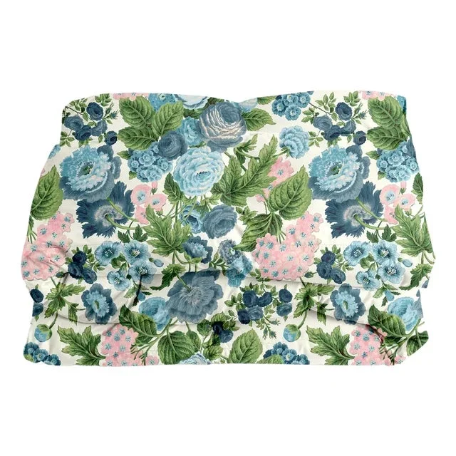 Martha in Ballet & Blue Comforter in Sateen Cotton, Queen