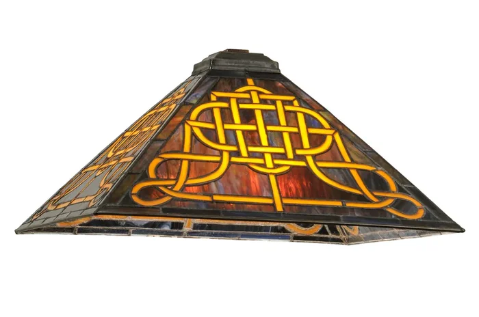 Meyda 17″sq Knotwork Mission Shade – 47581