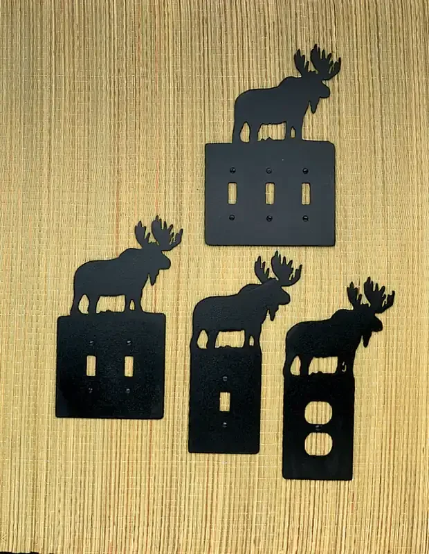 Meyda Moose Outlet Cover – 22386