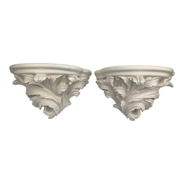 Michael Taylor Acanthus Leaf Brackets in Painted Ivory Washed Finish – A Pair