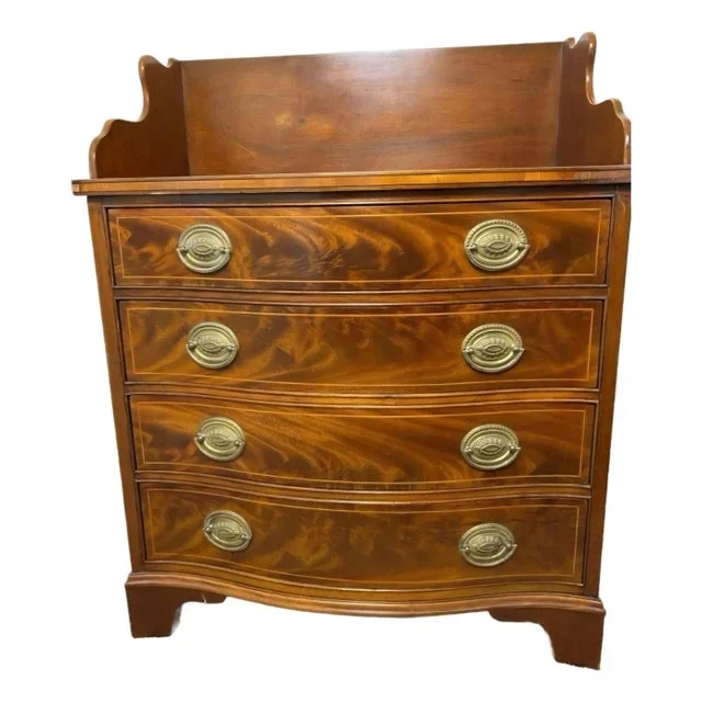 Mid 20th Century Georgian Style Flame Mahogany Serpentine Chest of Drawers