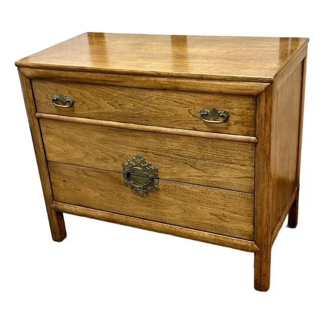 Mid 20th Century Walnut Bachelor’s Chest