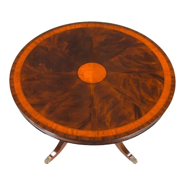 Niagara Furniture Round Mahogany Table