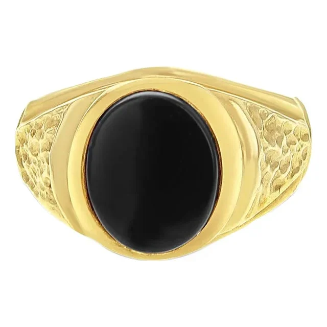 Oval Onyx Ring with Textured Band 14k Yellow Gold, Size 11