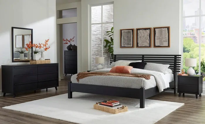 Queen Bedroom Set
