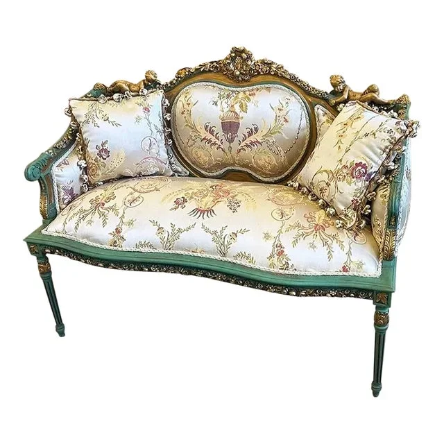 Rococo Style Small Bench With 2 Pillows