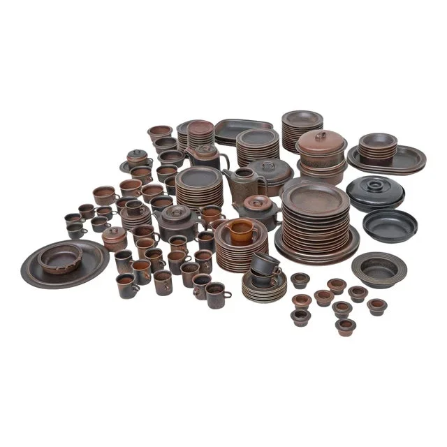 Ruska Tableware by Ulla Procopé for Arabia, 1970s, Set of 172