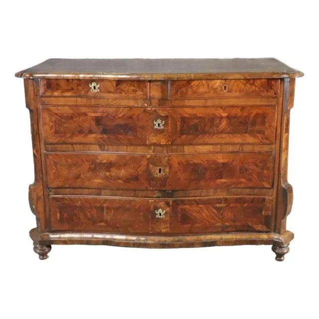 Rustic Viennese 18th Century Serpentine Walnut Drawer Commode