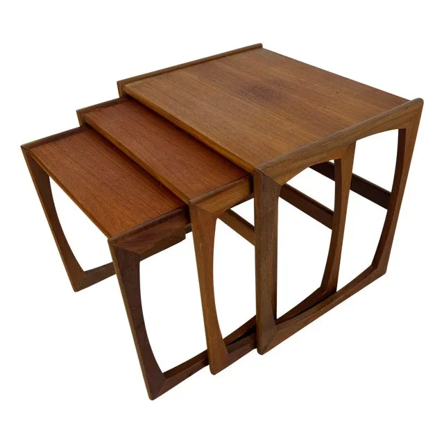 Teak Nesting Tables, United Kingdom, 1960s, Set of 3