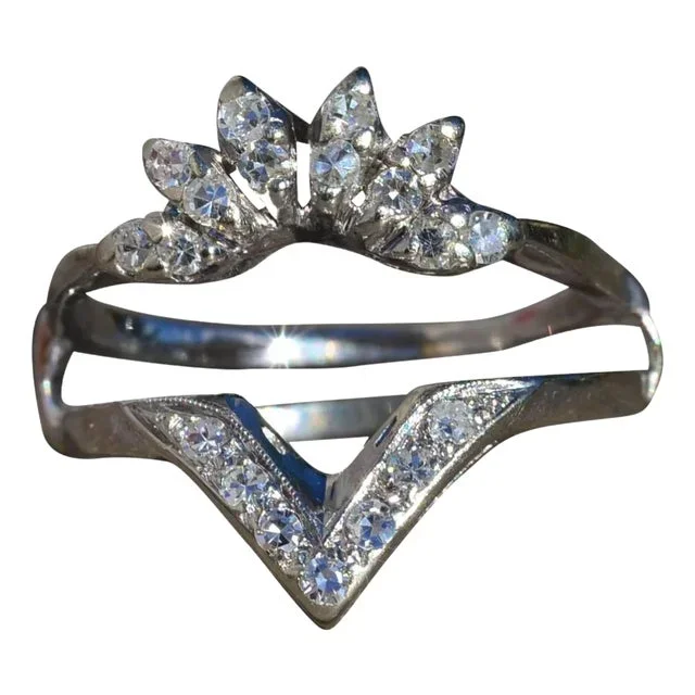 The Astrantia: Ladies 14K White Gold Diamond Ring Jacket