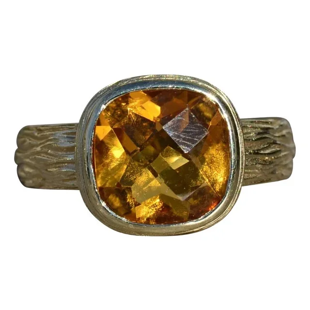 The Bruceton: Ladies Signed 14K Gold Checkerboard Citrine Cocktail Ring