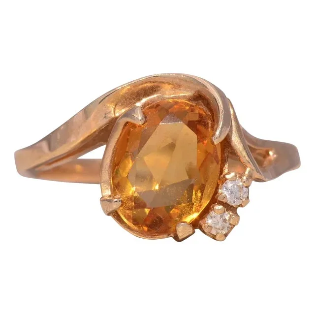 The Citrine Glow: Natural Citrine and Diamond Ring in Yellow Gold